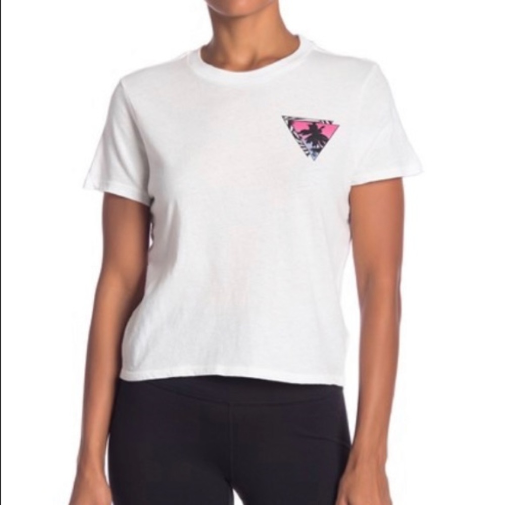 NWT Women’s White Tee Large